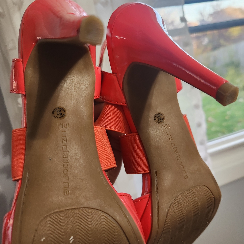 4 For $40 Liz Claiborne Women's Heels. Size 10 - Picture 5 of 7